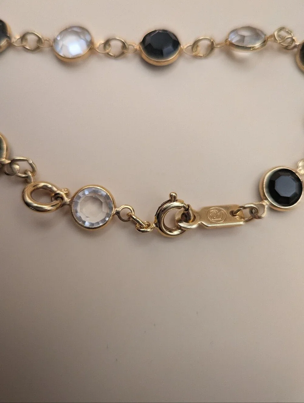 Swarovski Crystal Bezel Chain Bracelet Black and Clear Stones Adjustable Size